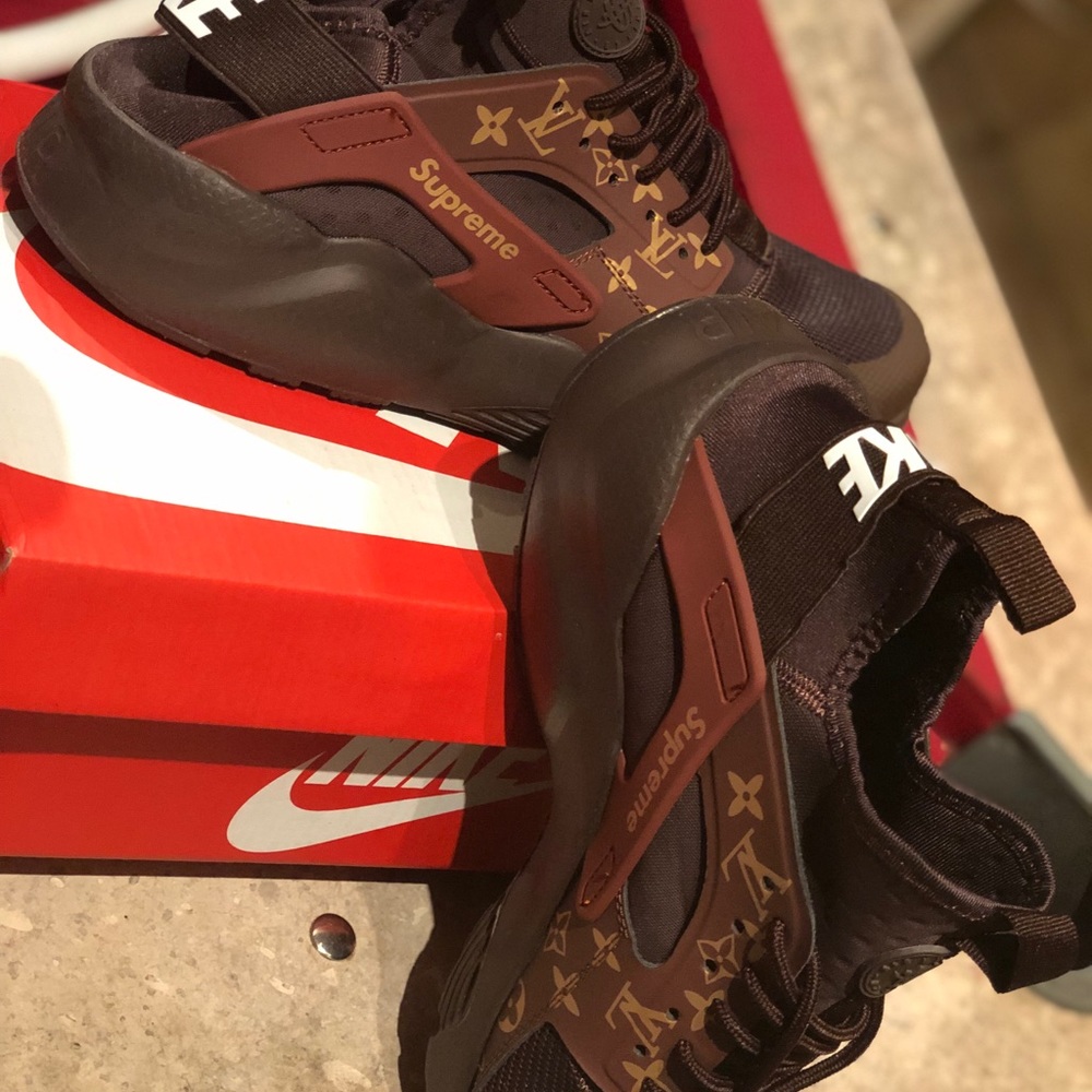 LV NiKe Huraches